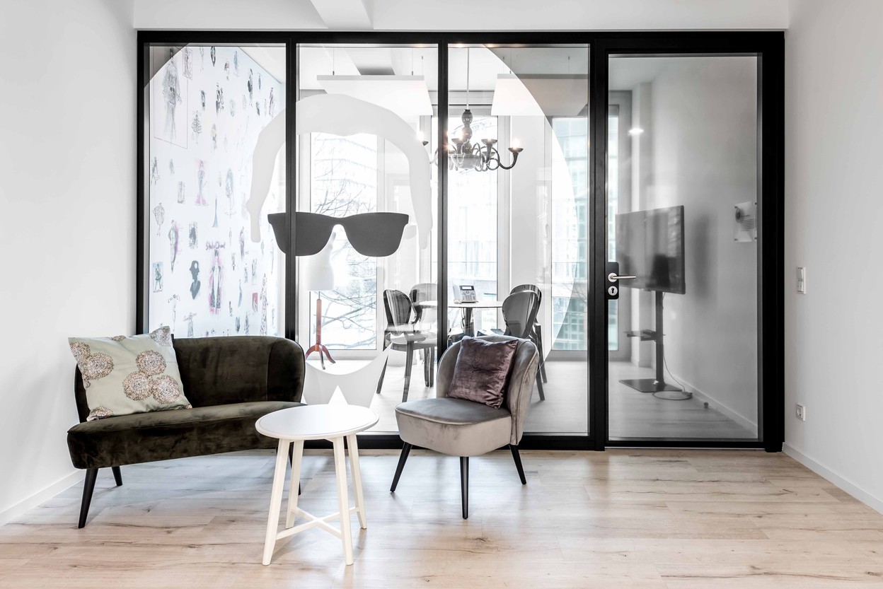 DDB-Tribal-24 Karl Lagerfeld Kommunikationsraum Außen