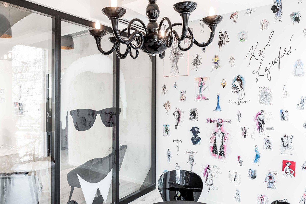 DDB-Tribal-27 Karl Lagerfeld Kommunikationsraum Detail