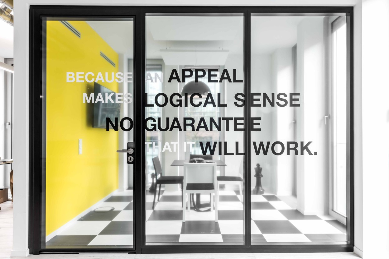 DDB-Tribal-8 Carl von Clausewitz Besprechungszimmer Außenansicht