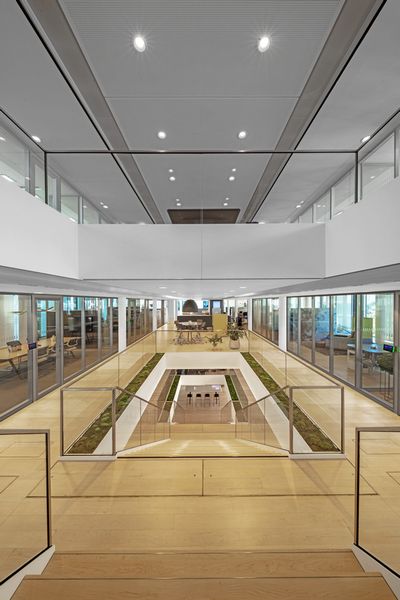 Steelcase LINC Tour Beispiel Innenaufnahme modernes Bürogebäude